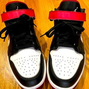 Air Jordan 1 Strap Low
